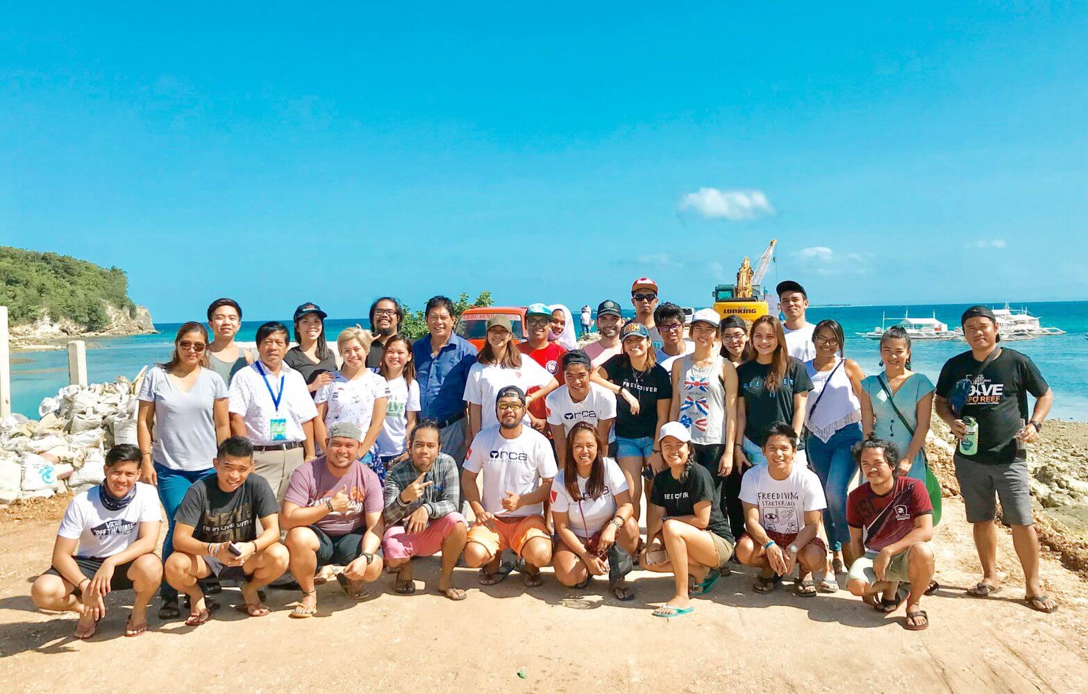 malapascua-island-ocean-clean-up